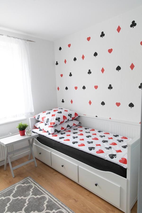 Apartament Biały Królik Ustrzyki Dolne Exterior foto